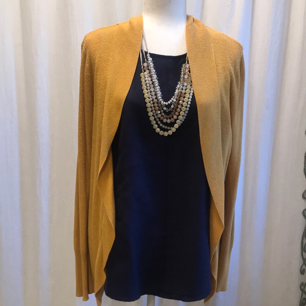 NWOT Banana Republic navy blues shell